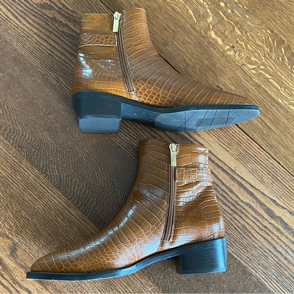 Aquatalia Fara Croc Embossed Leather Boot Size 9.5 - Picture 3 of 11